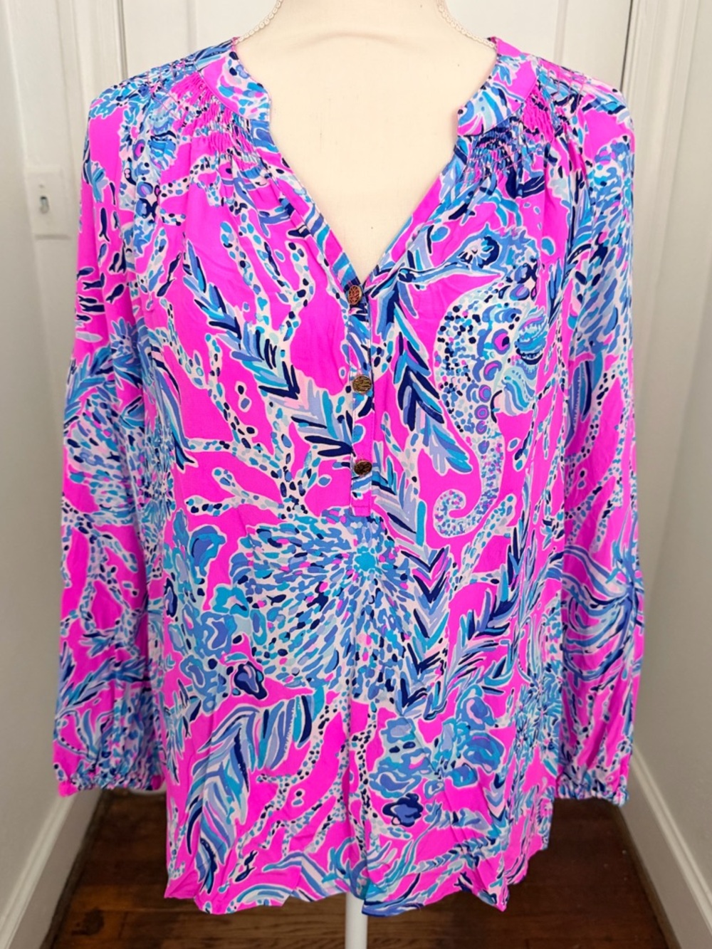 Lilly Pulitzer Elsa silk shirt bright pink Kids on the Dock women’s M